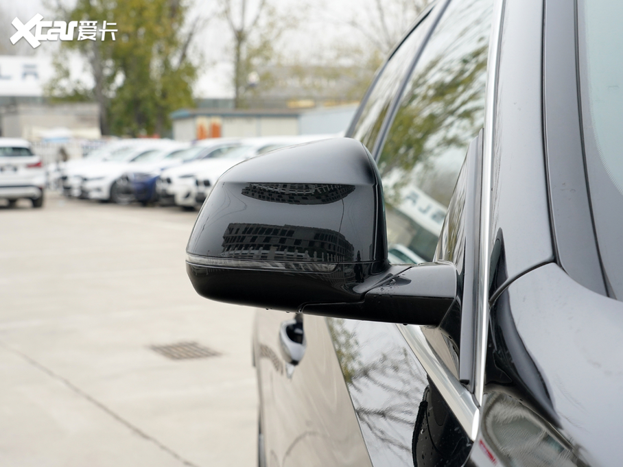 2021RX6 xDrive40i  M\b