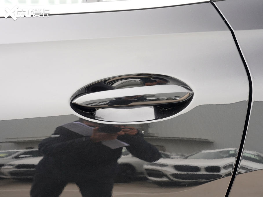 2021RX6 xDrive40i  M\b