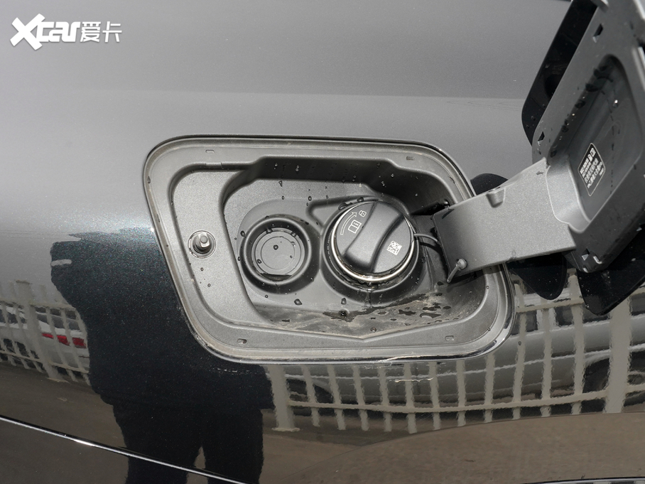 2021RX6 xDrive40i  M\b