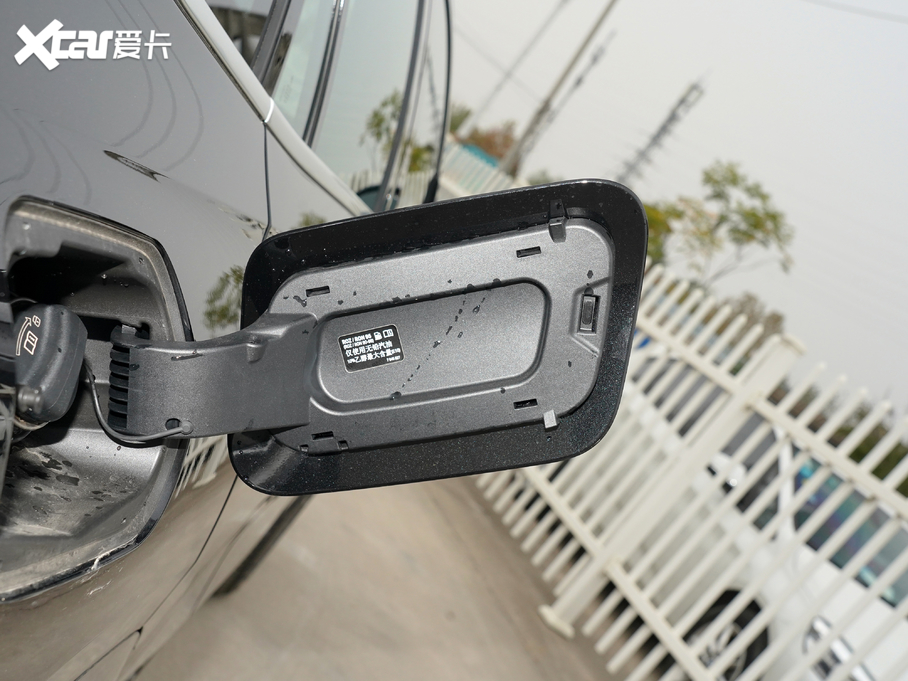 2021RX6 xDrive40i  M\b