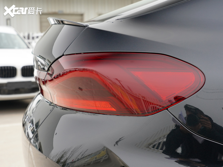 2021RX6 xDrive40i  M\b