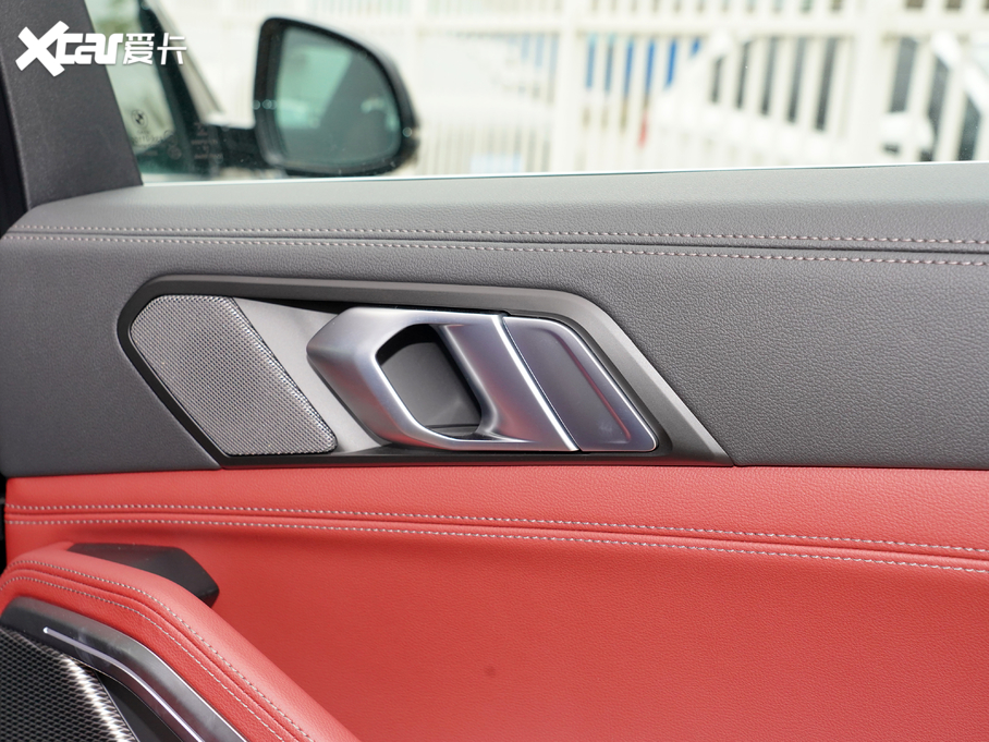 2021RX6 xDrive40i  M\b