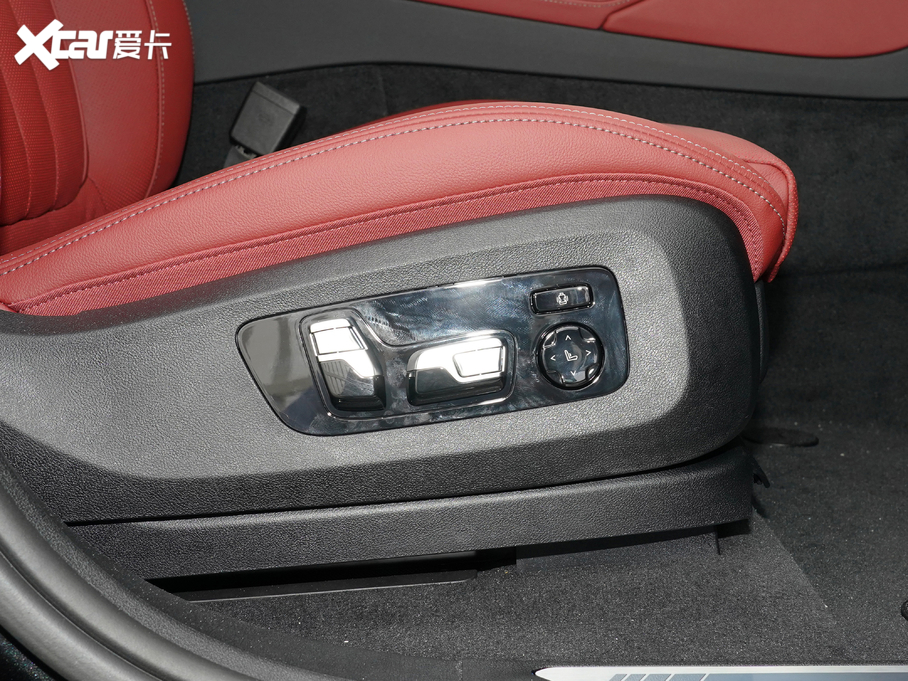 2021RX6 xDrive40i  M\(yn)(dng)b