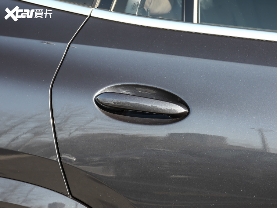 2021RX6 xDrive40i  M\b