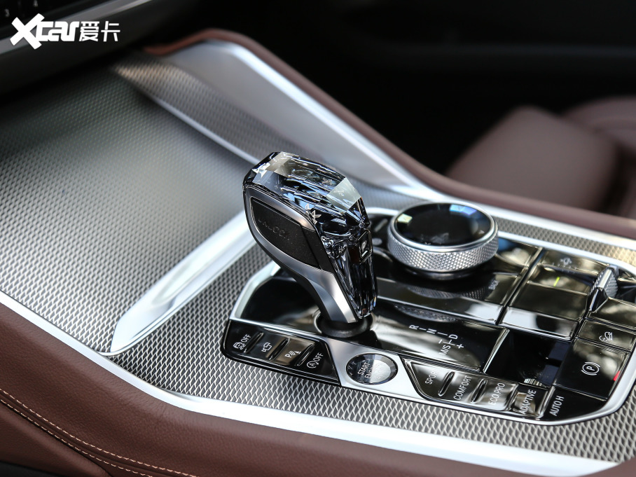 2021RX6 xDrive40i  M\(yn)(dng)b