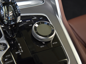 2021xDrive30i M\b п؅^