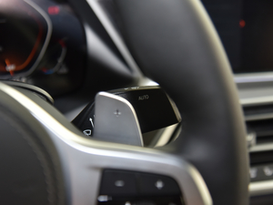 2021xDrive30i M\b п؅^