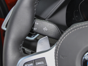 2021xDrive40i M\b п؅^