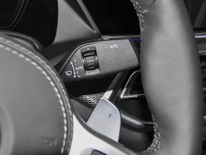 2021xDrive40i M\b п؅^