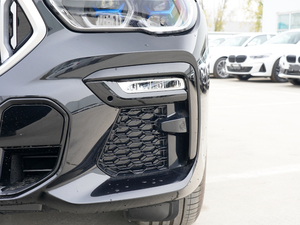 2021xDrive40i  M\b ǰF