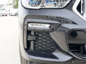 2021xDrive40i  M\b ^