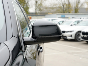 2021xDrive40i  M\b ҕR