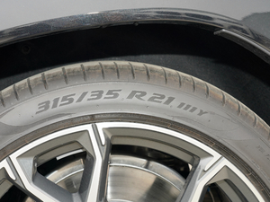 2021xDrive40i  M\b ݆̥ߴ