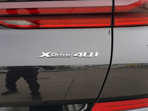 2021xDrive40i  M\b (ji)^