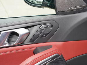 2021xDrive40i  M\(yn)b g