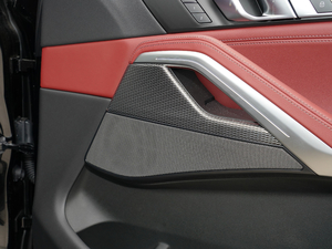 2021xDrive40i  M\(yn)b g