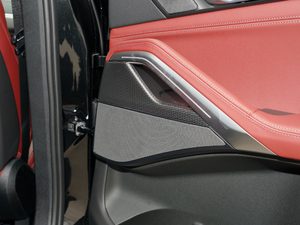 2021xDrive40i  M\(yn)b g