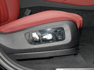 2021xDrive40i  M\(yn)b g