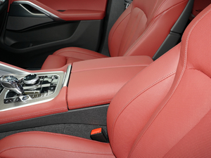 2021xDrive40i  M\(yn)b 