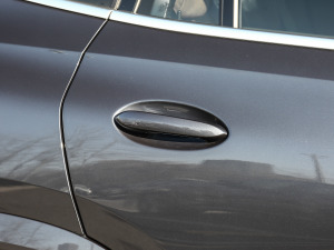 2021xDrive40i  M\b ^