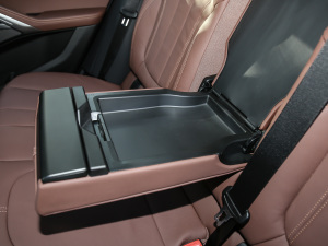 2021xDrive40i  M\b g