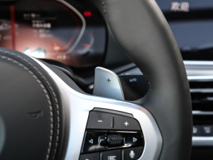 2021xDrive40i  M\b п؅^