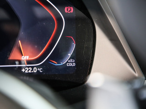 2021xDrive30i M\(yn)(dng)b п؅^(q)