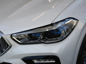 2021Ŀ xDrive40i  M\(yn)(dng)b (x)(ji)^