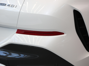 2021Ŀ xDrive40i  M\b ^