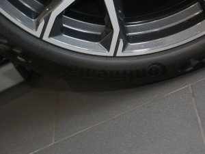 2021Ŀ xDrive40i  M\b ݆̥Ʒ