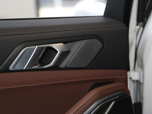 2021Ŀ xDrive40i  M\b g