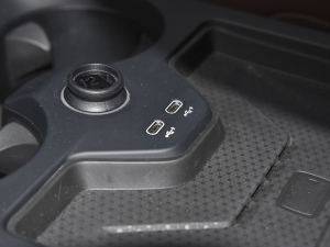 2022xDrive50 п؅^(q)