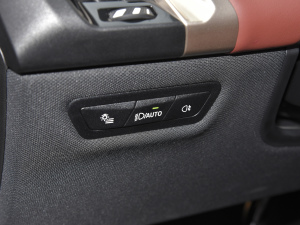 2022xDrive50 п؅^(q)