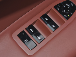 2022xDrive50 п؅^(q)