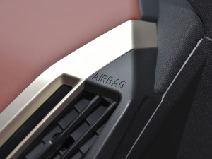 2022xDrive50 п؅^(q)