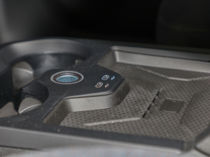 2022xDrive40 п؅^(q)