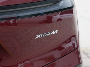 2022xDrive40 ^