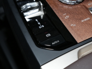 2022xDrive40 v܇Ƅ(dng)