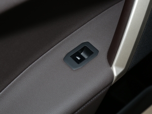 2022xDrive40 ܇ƅ^(q)