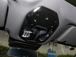 2022xDrive40 п؅^(q)