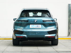 2022款M60 正后	