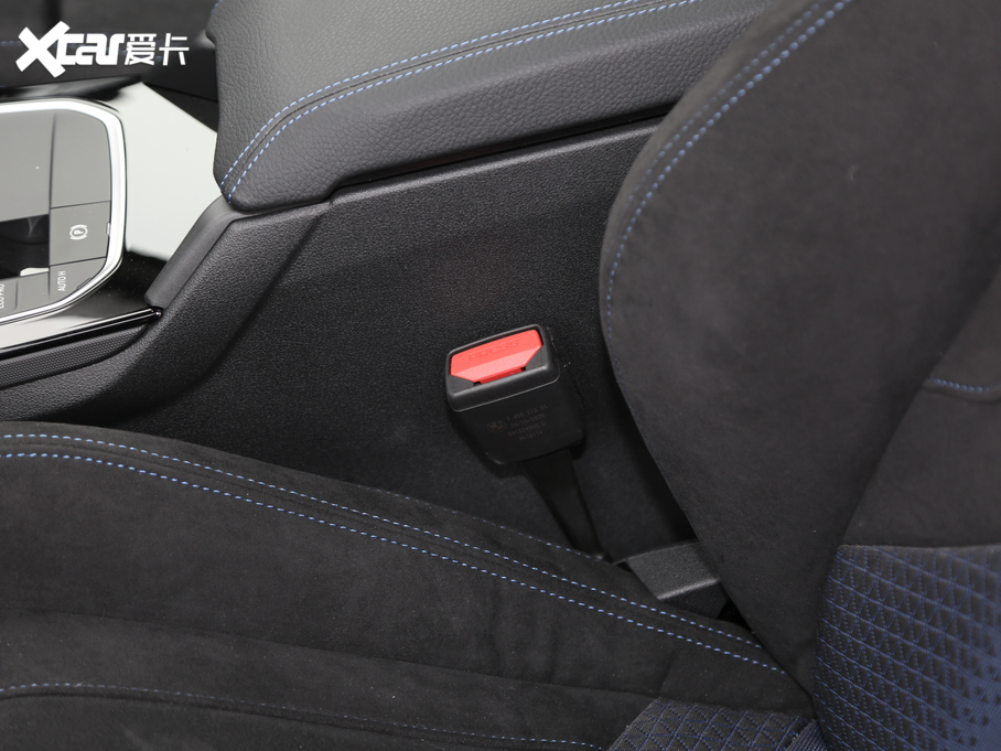 2021R2ϵMڣ 225i TI܇ M\ҹb Pro