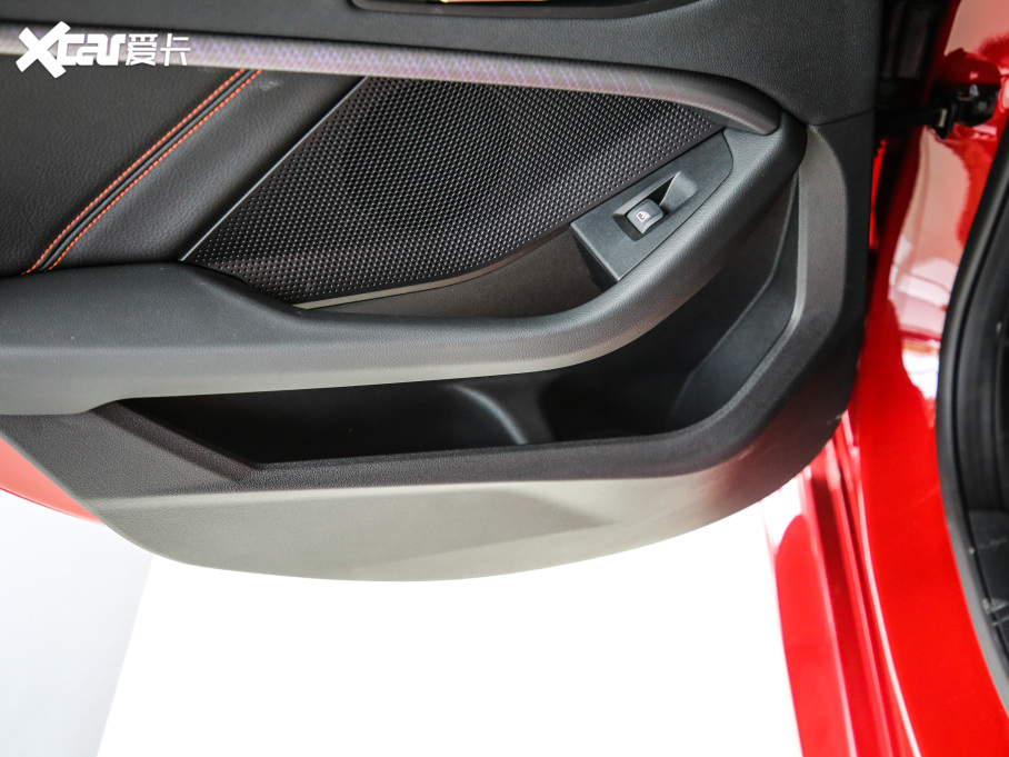 2021R2ϵMڣ 225i TI܇ M\b