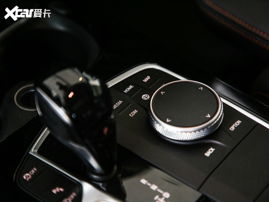 2021R2ϵMڣ 225i TI܇ M\b