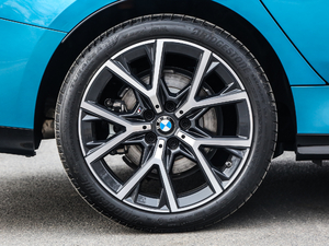 2021225i TI܇ M\(yn)(dng)ҹb Pro ݆Ȧ