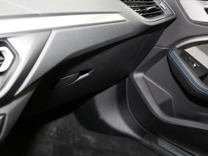 2021225i TI܇ M\ҹb Pro g