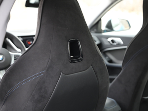 2021225i TI܇ M\ҹb Pro g