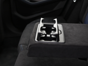 2021225i TI܇ M\ҹb Pro g