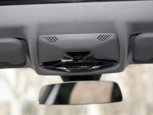 2021225i TI܇ M\ҹb Pro g