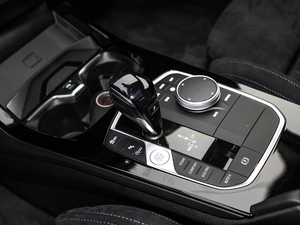 2021225i TI܇ M\ҹb Pro QU